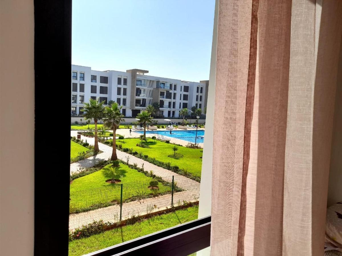Vus Sur Mer Et Piscine Salé Buitenkant foto